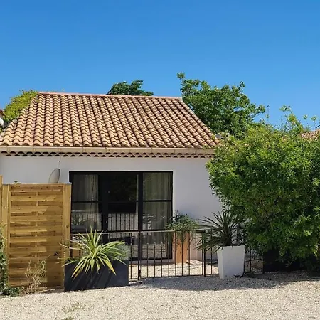 Avec Patio Et Jacuzzi Privatifs Mazan